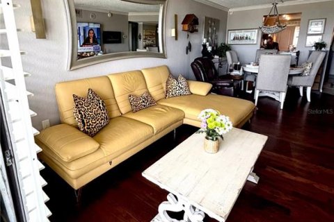 Condo in Clearwater, Florida, 2 bedrooms № 2106923 - photo 21