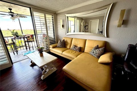 Condo in Clearwater, Florida, 2 bedrooms № 2106923 - photo 19