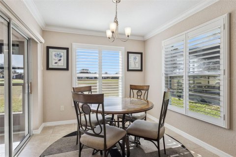 House in Leesburg, Florida 3 bedrooms, 157.84 sq.m. № 2151099 - photo 29
