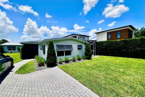 Apartamento en alquiler en Orlando, Florida, 3 dormitorios, 139.35 m2 № 1797304 - foto 2