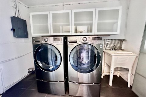 Apartamento en alquiler en Orlando, Florida, 3 dormitorios, 139.35 m2 № 1797304 - foto 25