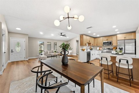 House in Edgewater, Florida 3 bedrooms, 178.74 sq.m. № 2203660 - photo 16