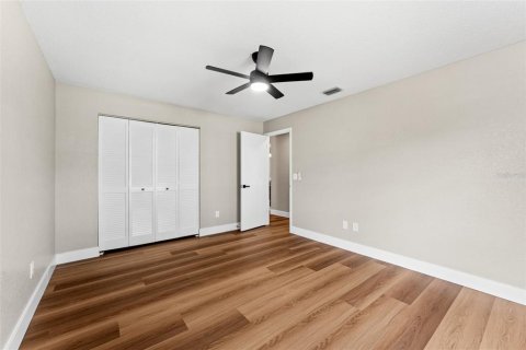 House in Edgewater, Florida 3 bedrooms, 178.74 sq.m. № 2203660 - photo 26