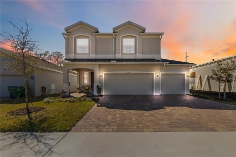 Casa en venta en DeLand, Florida, 4 dormitorios, 269.7 m2 № 1519096 - foto 1