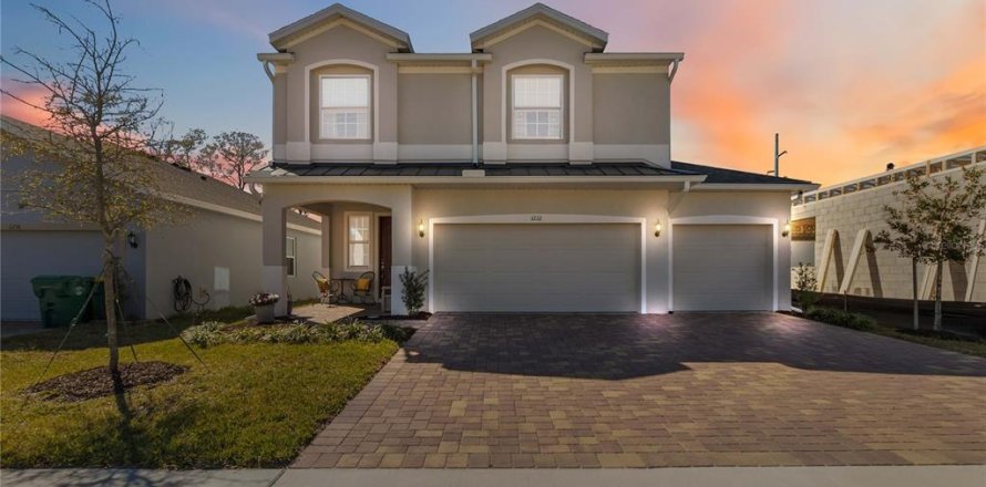 Casa en DeLand, Florida 4 dormitorios, 269.7 m2 № 1519096