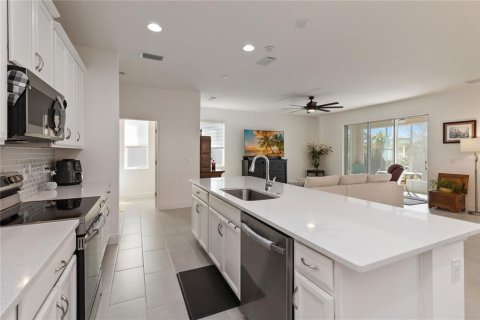 Casa en venta en DeLand, Florida, 4 dormitorios, 269.7 m2 № 1519096 - foto 17