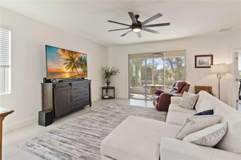 Casa en venta en DeLand, Florida, 4 dormitorios, 269.7 m2 № 1519096 - foto 22