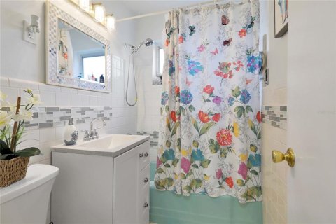 Casa en venta en North Port, Florida, 2 dormitorios, 128.58 m2 № 1909489 - foto 18
