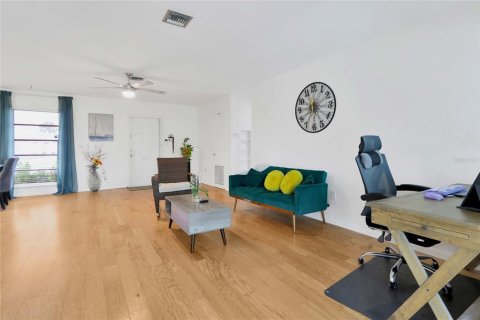Casa en venta en North Port, Florida, 2 dormitorios, 128.58 m2 № 1909489 - foto 6