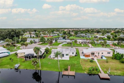 Casa en venta en North Port, Florida, 2 dormitorios, 128.58 m2 № 1909489 - foto 27