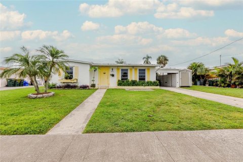 Casa en venta en North Port, Florida, 2 dormitorios, 128.58 m2 № 1909489 - foto 1
