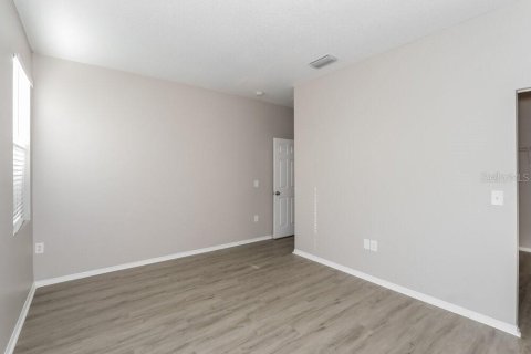 Villa ou maison à louer à Mulberry, Floride: 3 chambres, 120.4 m2 № 2407119 - photo 9
