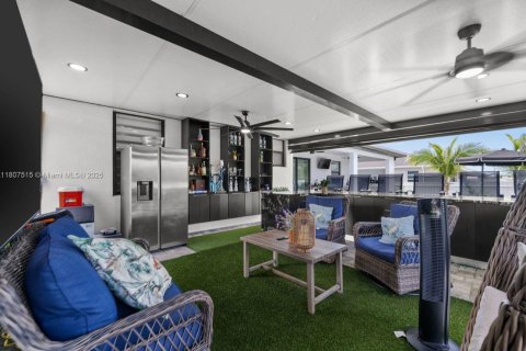 Casa en venta en Cape Coral, Florida, 3 dormitorios № 1874364 - foto 22