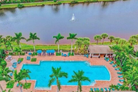 Condominio en alquiler en West Palm Beach, Florida, 3 dormitorios, 135.17 m2 № 1845498 - foto 24