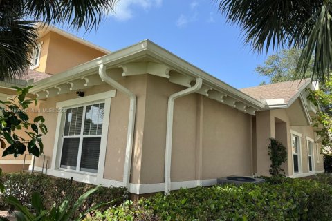Condominio en alquiler en West Palm Beach, Florida, 3 dormitorios, 135.17 m2 № 1845498 - foto 22