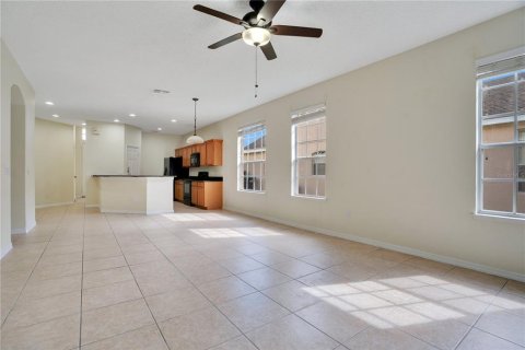Casa en venta en Orlando, Florida, 3 dormitorios, 154.22 m2 № 1915732 - foto 9