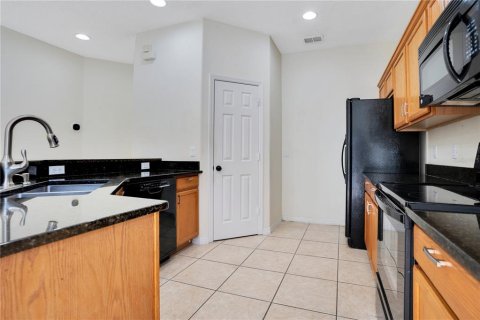 Casa en venta en Orlando, Florida, 3 dormitorios, 154.22 m2 № 1915732 - foto 12
