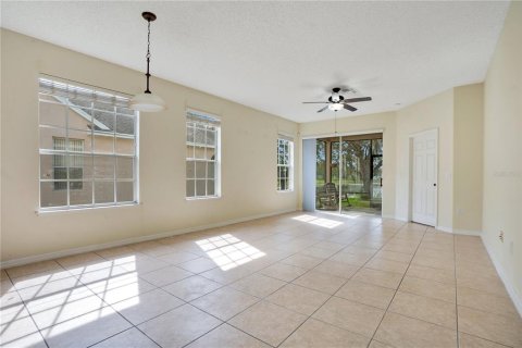 Casa en venta en Orlando, Florida, 3 dormitorios, 154.22 m2 № 1915732 - foto 3