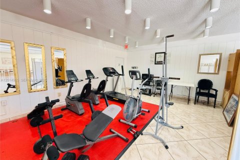 Copropriété à louer à Miami, Floride: 3 chambres, 117.61 m2 № 2171309 - photo 23