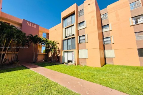 Copropriété à louer à Miami, Floride: 3 chambres, 117.61 m2 № 2171309 - photo 18