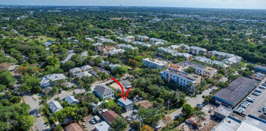 Propiedad comercial en Fort Lauderdale, Florida 148.83 m2 № 1155455
