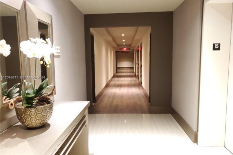 Condo in Doral, Florida, 2 bedrooms № 2087156 - photo 30