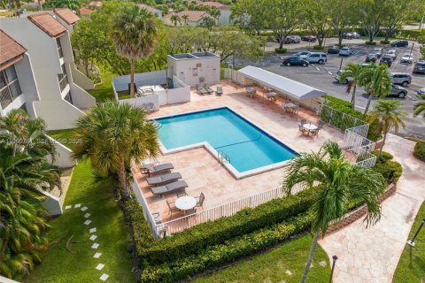 Copropriété à vendre à Weston, Floride: 2 chambres, 102.75 m2 № 2023519 - photo 14