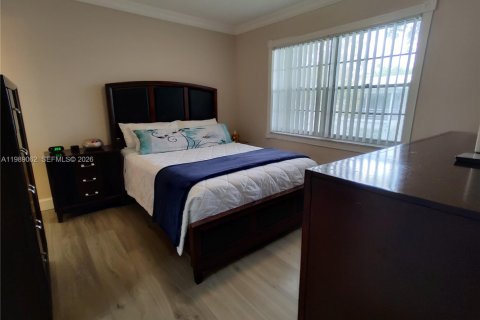 Condominio en venta en Pompano Beach, Florida, 2 dormitorios, 78.97 m2 № 2053167 - foto 13