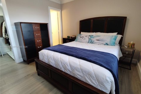 Condominio en venta en Pompano Beach, Florida, 2 dormitorios, 78.97 m2 № 2053167 - foto 15