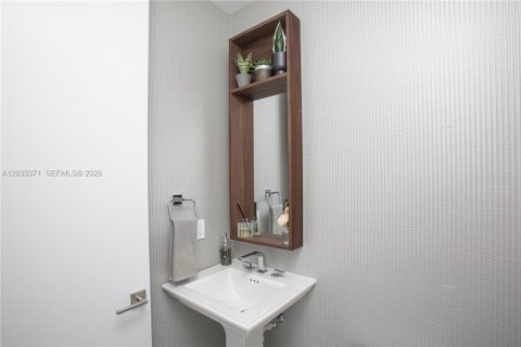 Купить кондоминиум в Майами, Флорида 4 спальни, 237.64м2, № 2253679 - фото 6