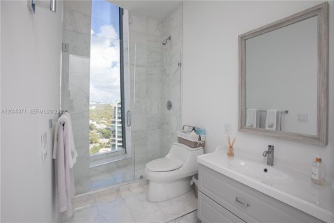 Купить кондоминиум в Майами, Флорида 4 спальни, 237.64м2, № 2253679 - фото 11