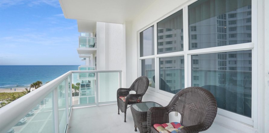 Condo in Fort Lauderdale, Florida, 1 bedroom  № 2246225
