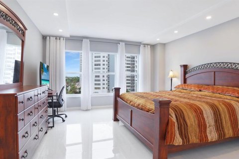 Condo in Fort Lauderdale, Florida, 1 bedroom  № 2246225 - photo 18
