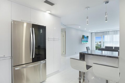 Condo in Fort Lauderdale, Florida, 1 bedroom  № 2246225 - photo 26