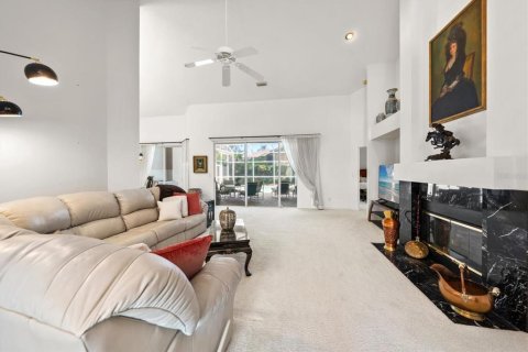 Casa en venta en Palm Harbor, Florida, 4 dormitorios, 249.35 m2 № 2167119 - foto 9