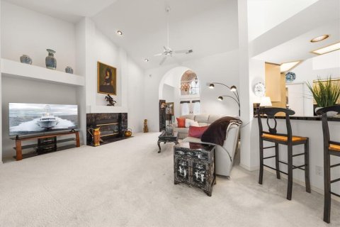 Casa en venta en Palm Harbor, Florida, 4 dormitorios, 249.35 m2 № 2167119 - foto 18