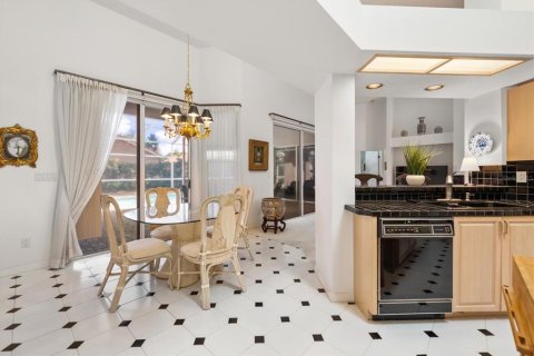 Casa en venta en Palm Harbor, Florida, 4 dormitorios, 249.35 m2 № 2167119 - foto 15