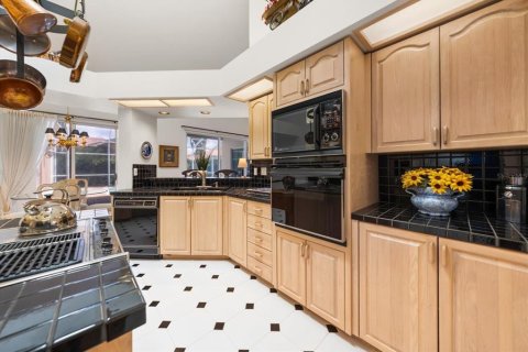Casa en venta en Palm Harbor, Florida, 4 dormitorios, 249.35 m2 № 2167119 - foto 16