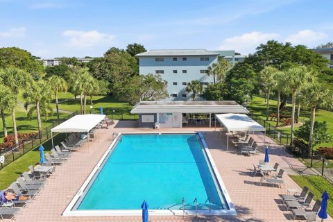 Copropriété à vendre à Coconut Creek, Floride: 2 chambres, 107.4 m2 № 2084379 - photo 24
