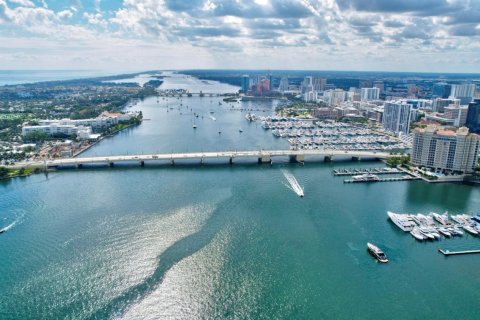 Condo in Palm Beach, Florida, 2 bedrooms  № 648379