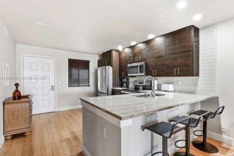 Condominio en venta en Jupiter, Florida, 2 dormitorios, 98.1 m2 № 1989307 - foto 10