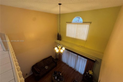 Купить виллу или дом в Хайалиа, Флорида 4 спальни, 242.57м2, № 1999363 - фото 23