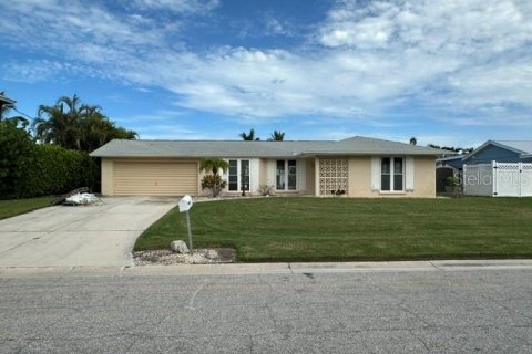 Casa en Holmes Beach, Florida 2 dormitorios, 147.53 m2 № 2362297