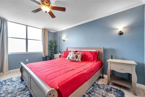 Condo in Clearwater, Florida, 2 bedrooms  № 1919729 - photo 25