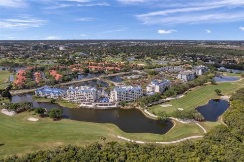 Condo in Clearwater, Florida, 2 bedrooms  № 1919729 - photo 1