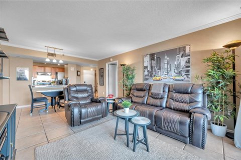 Condo in Clearwater, Florida, 2 bedrooms  № 1919729 - photo 14