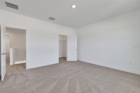 House in Apopka, Florida 4 bedrooms, 260.78 sq.m. № 1666330 - photo 20