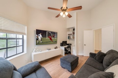 Condominio en venta en Boynton Beach, Florida, 3 dormitorios, 171.5 m2 № 1930045 - foto 15