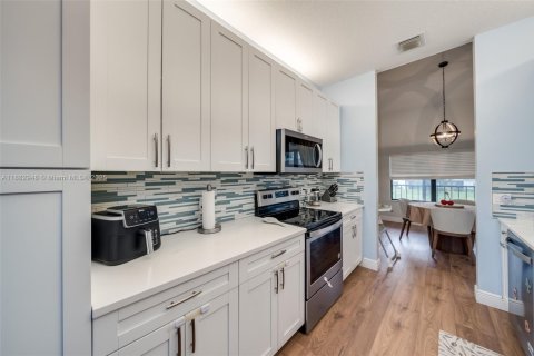 Condominio en venta en Boynton Beach, Florida, 3 dormitorios, 171.5 m2 № 1930045 - foto 19