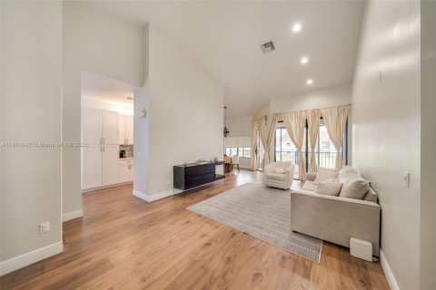 Condominio en venta en Boynton Beach, Florida, 3 dormitorios, 171.5 m2 № 1930045 - foto 8